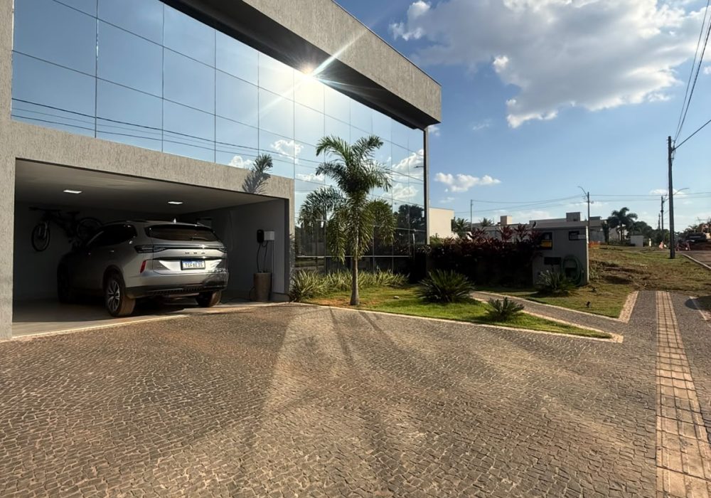 CASA SOBRADO CONDOMÍNIO JARDIM VENEZA📍SENADOR CANEDO-GO (28)